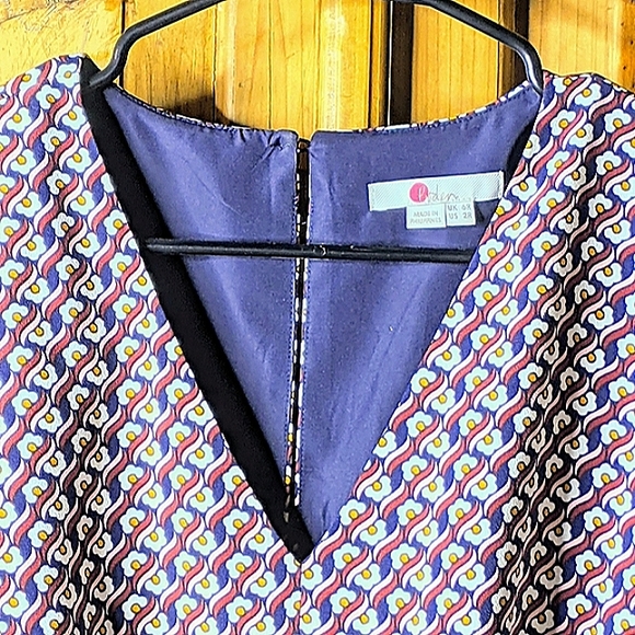 BODEN Floral Geometric Belted Jumper - Picture 4 of 16